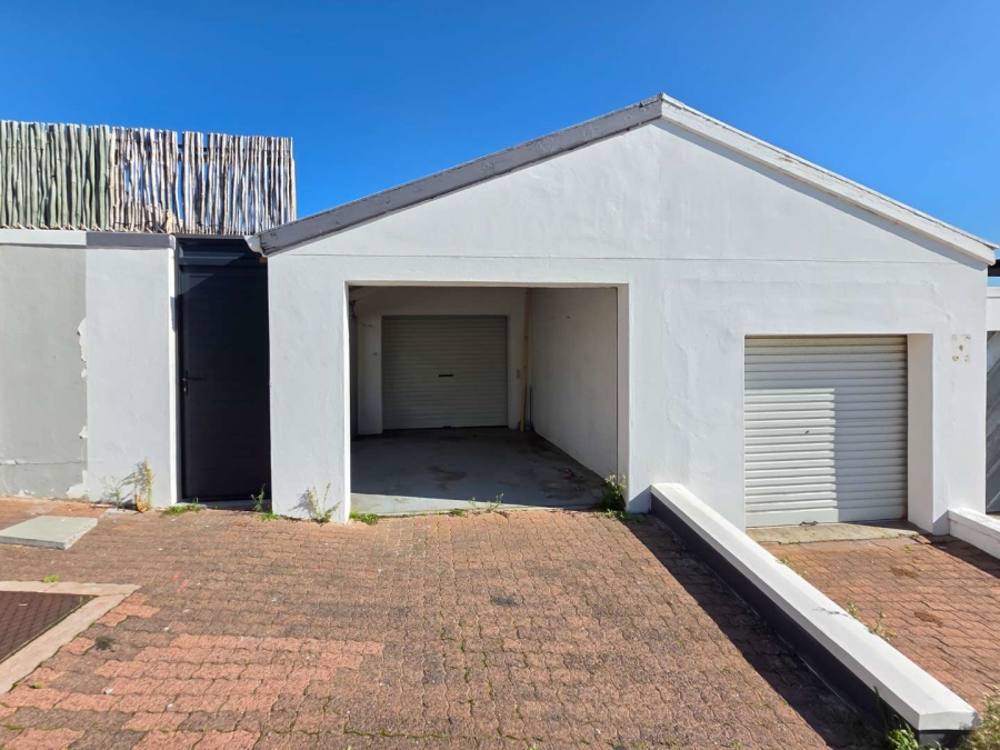 To Let 2 Bedroom Property for Rent in Zonnebloem Western Cape